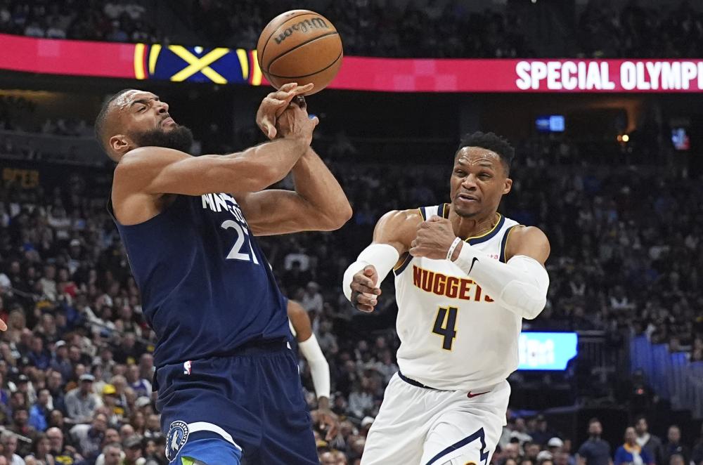 直接伸手推 直接伸手推