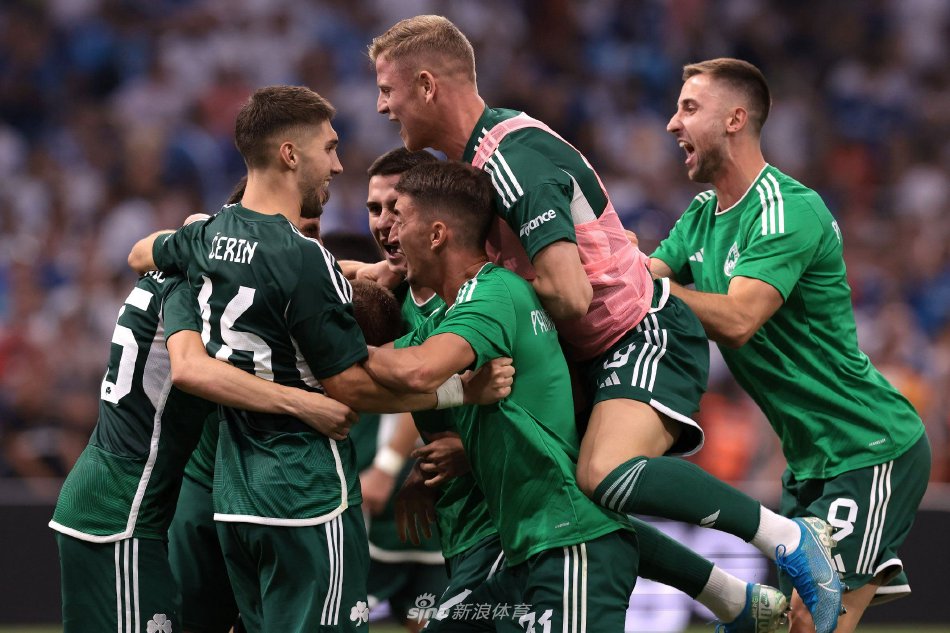 赖高大中锋 赖高大中锋