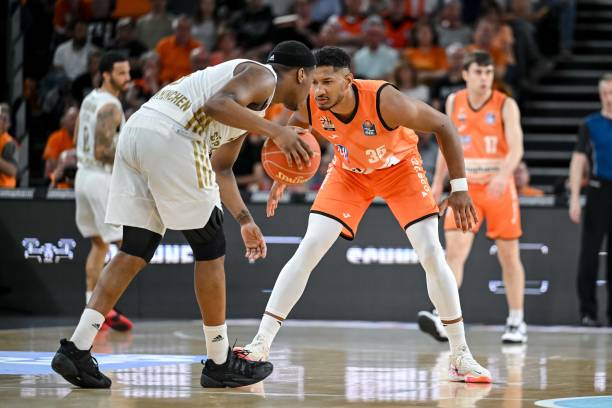 冠军的前提 冠军的前提