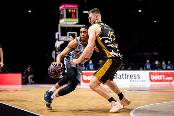 了接连的犯 了接连的犯